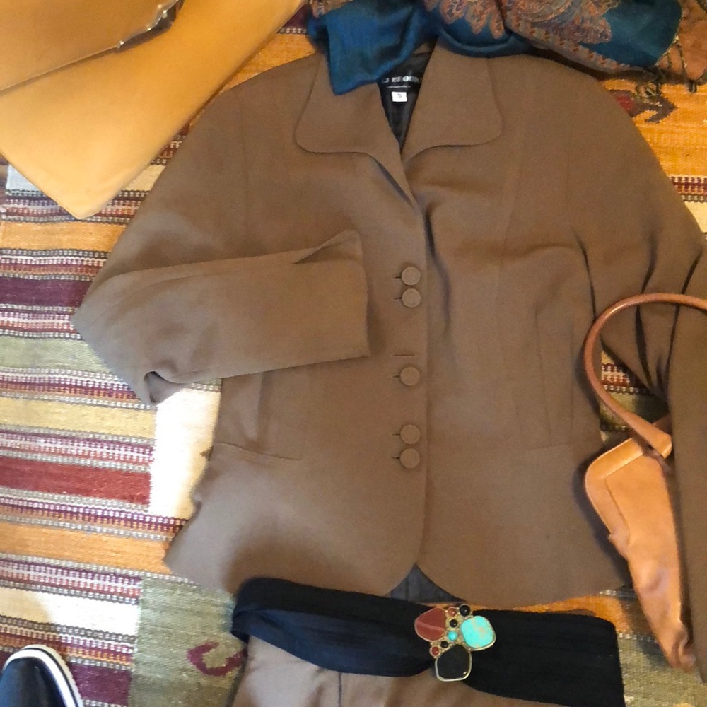 DRESSED for Success A’GI BROOKS RETRO 2pc